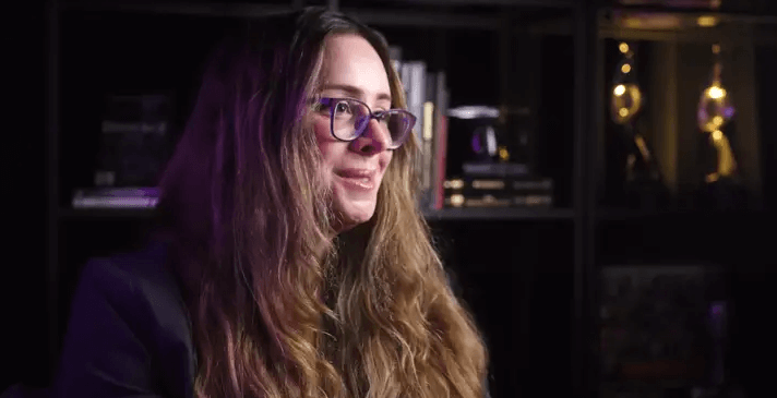 Corinne Bush abandona a Bioware